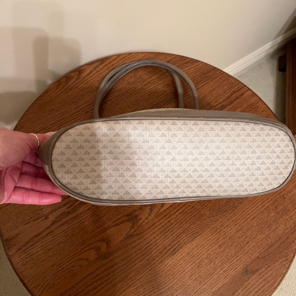 Purse - Picture 4 of 5